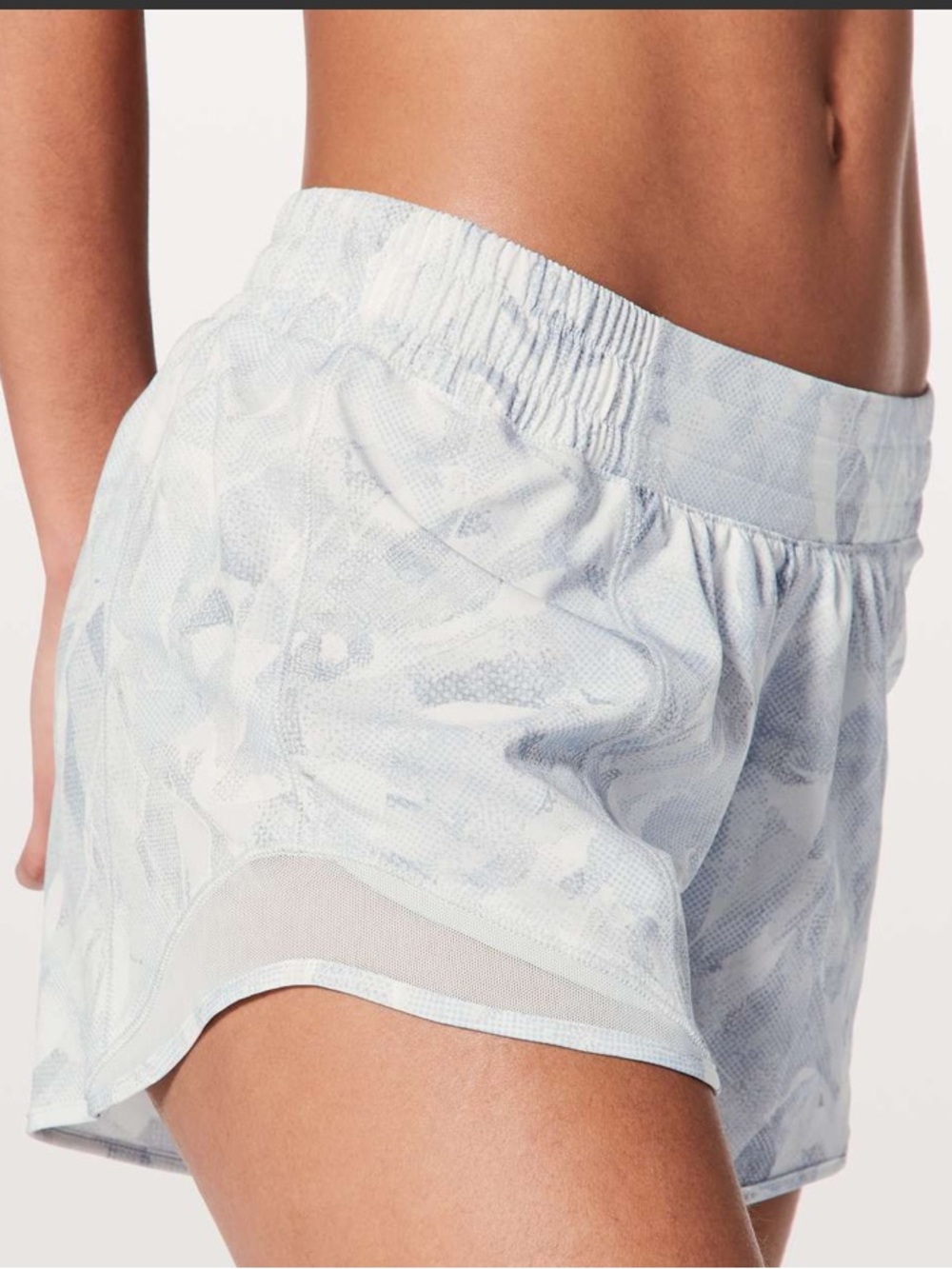 Lululemon Hotty Hot Short II *Long 4"
